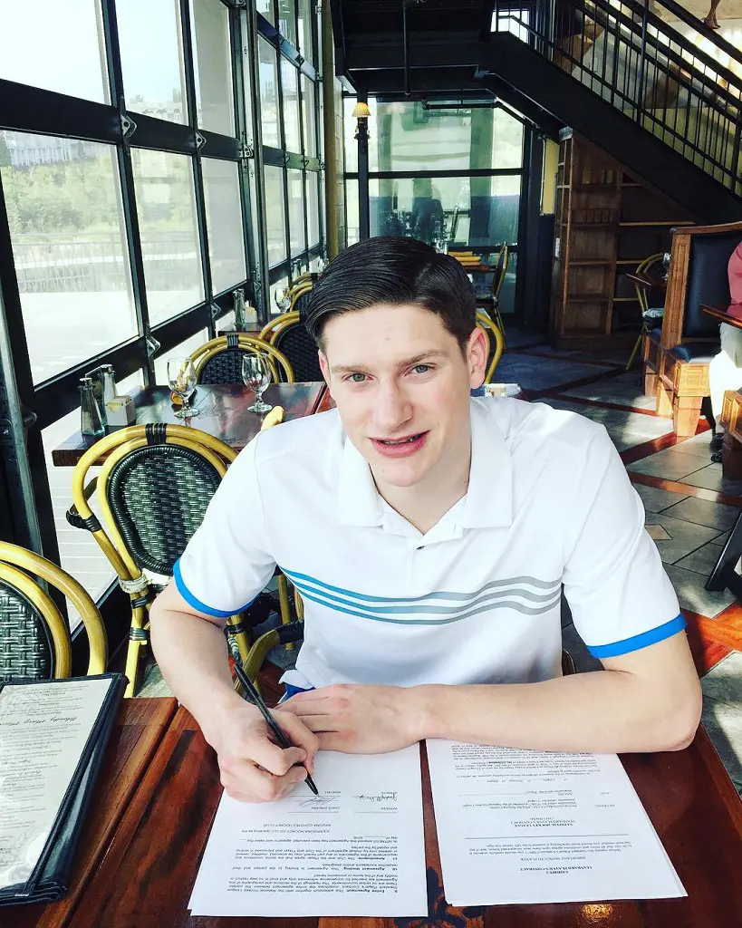 Adin signed his first NHL contract with the Coyotes on April 6,2016
