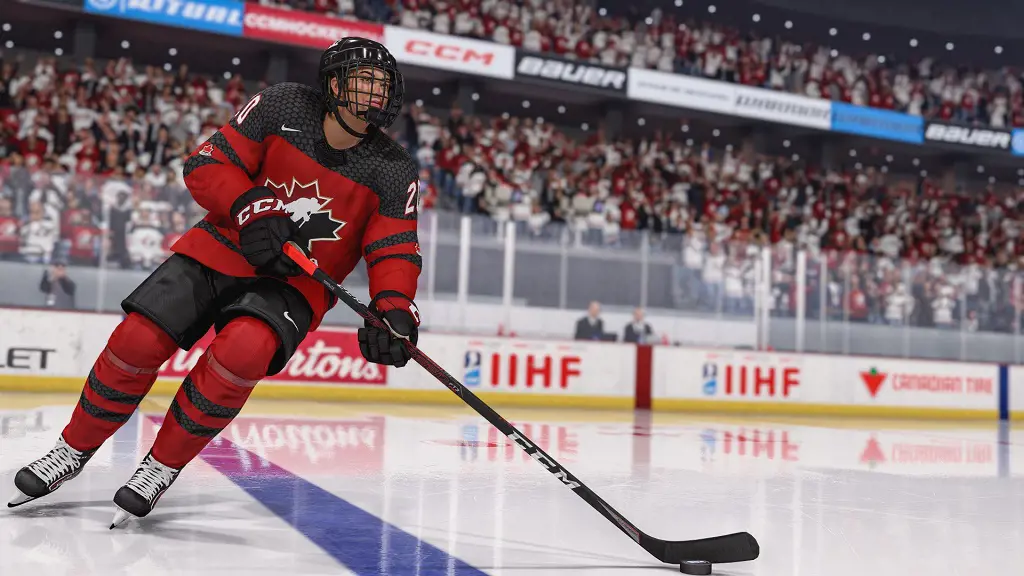 An NHL 23 snap during a play on Xbox.